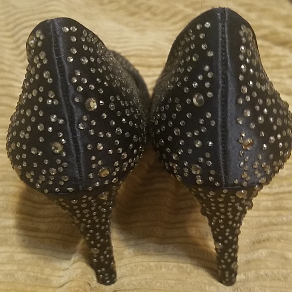 Bcbgmaxazria Platform Heels - image 5